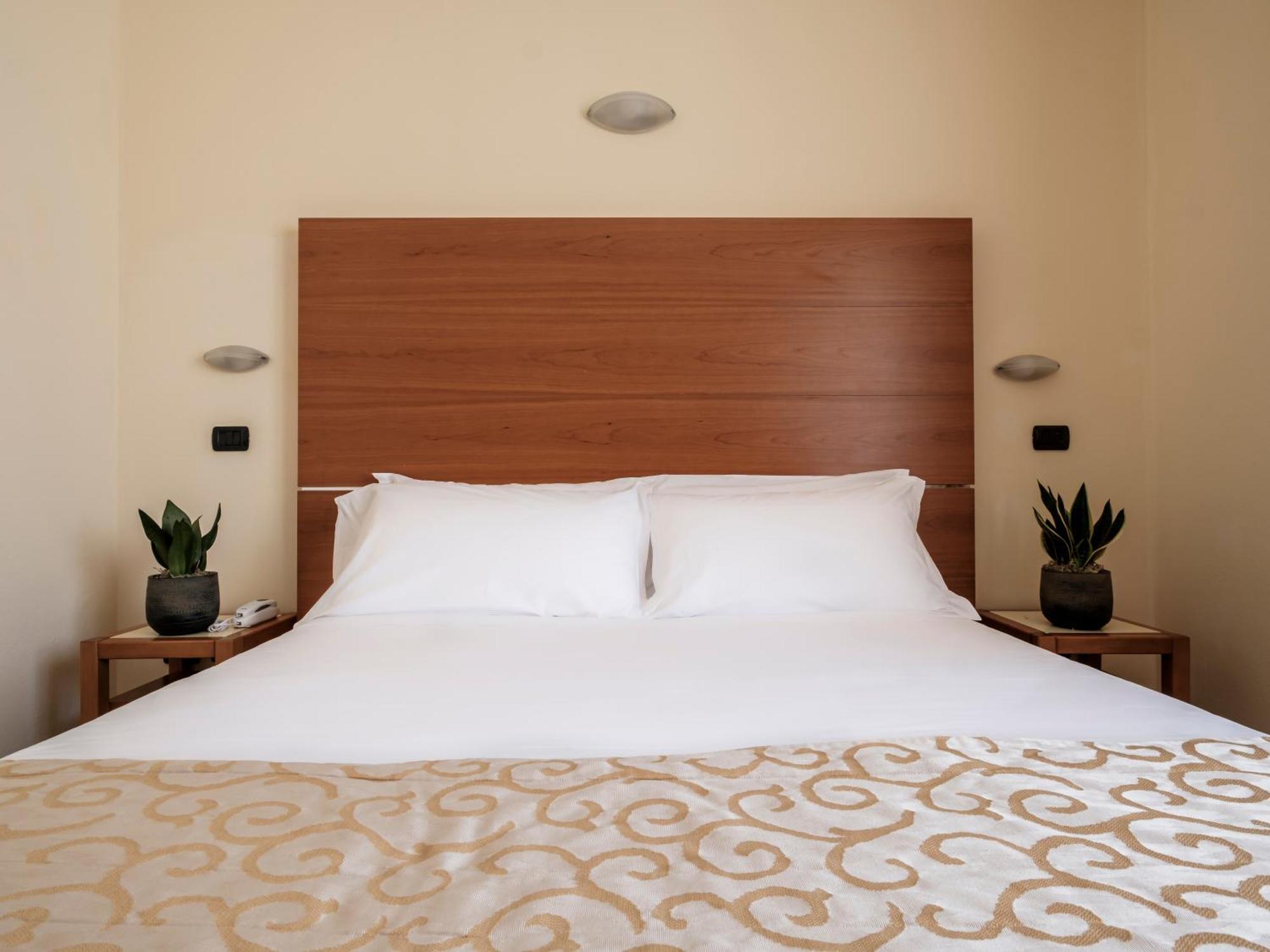 Hotel Lory Forli Exterior photo